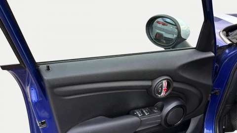 MINI COOPER 5 PUERTAS