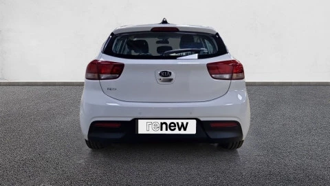 Kia Rio 1.2 CVVT 62kW (84CV) Concept