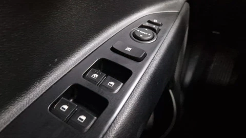 Kia Rio 1.2 CVVT 62kW (84CV) Concept