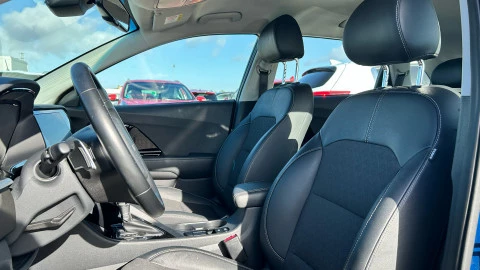Kia Niro 1.6 GDi HEV 104kW (141CV) Drive