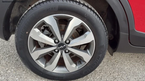 Kia Stonic 1.0 T-GDi 74kW (100CV) MHEV iMT Concept