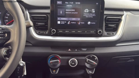 Kia Stonic 1.0 T-GDi 74kW (100CV) MHEV iMT Concept