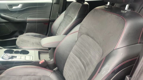 Ford Kuga ST-Line 2.5 Duratec FHEV 140kW 4x4 Auto