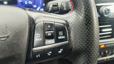 Ford Kuga ST-Line 2.5 Duratec FHEV 140kW 4x4 Auto