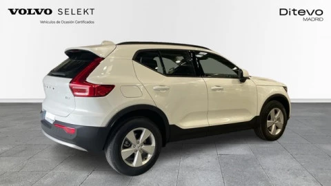 Volvo XC40 B3 G Essential Auto 120 kW (163 CV)