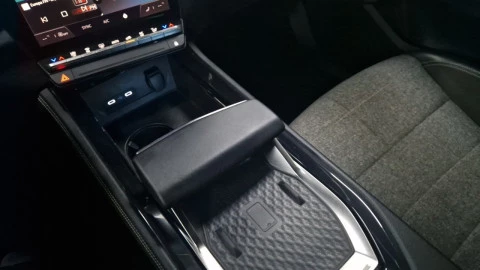 Renault Espace Techno E-Tech full hybrid 146kW