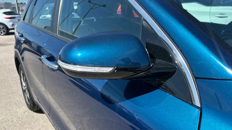 Kia Niro 1.6 GDi HEV 104kW (141CV) Drive