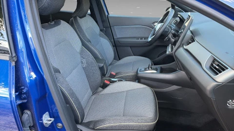 Renault Captur  TECHNO E-TECH 1.8 117KW