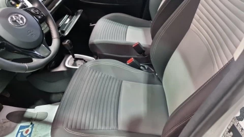 Toyota Yaris 1.5 120H Active Tech
