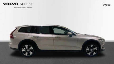 Volvo V60 Cross Country 2.0 B4 (D) AWD Cross Country Core Auto