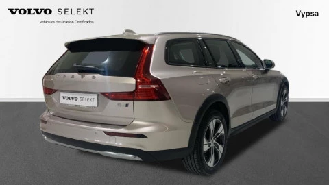 Volvo V60 Cross Country 2.0 B4 (D) AWD Cross Country Core Auto