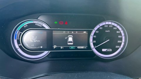 Kia Niro 1.6 GDi HEV 104kW (141CV) Drive