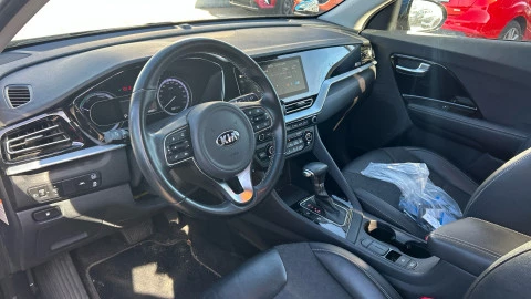 Kia Niro 1.6 GDi HEV 104kW (141CV) Drive