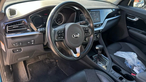 Kia Niro 1.6 GDi HEV 104kW (141CV) Drive