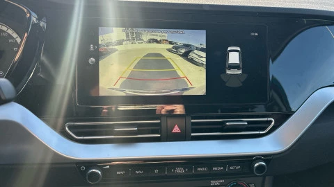 Kia Niro 1.6 GDi HEV 104kW (141CV) Drive