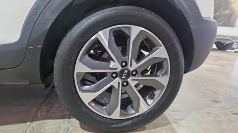 Kia Stonic 1.0 T-GDi 74kW (100CV) Drive