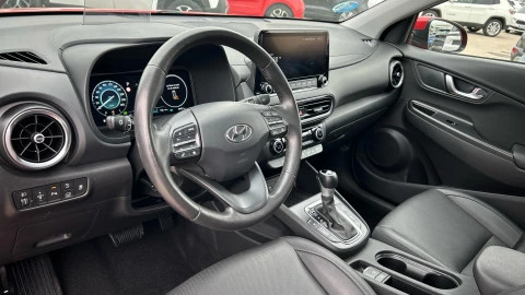 Hyundai Kona 1.6 GDI HEV Style Sky DCT