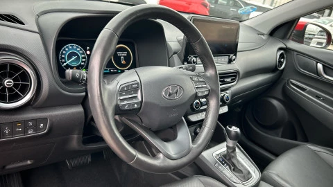 Hyundai Kona 1.6 GDI HEV Style Sky DCT