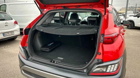 Hyundai Kona 1.6 GDI HEV Style Sky DCT