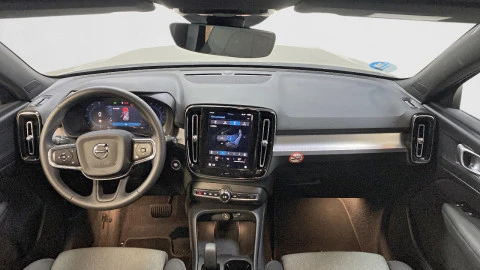 Volvo XC40 2.0 B3 G Core Auto