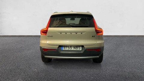 Volvo XC40 2.0 B3 G Core Auto