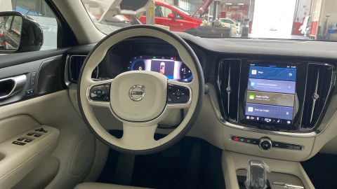 Volvo S60 B4(G) FWD Ultimate Dark Auto