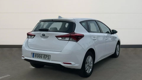 Toyota Auris 1.8 140H Hybrid Business