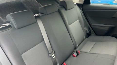 Toyota Auris 1.8 140H Hybrid Business