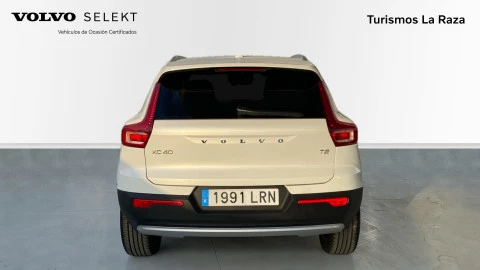 Volvo XC40 1.5 T2 Momentum Pro Auto