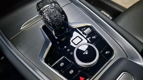 EBRO S700 1.6 TGDI Luxury 7 DCT