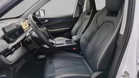 EBRO S400 1.5 DHE HEV Excellence CVT