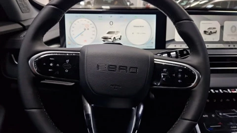 EBRO S400 1.5 DHE HEV Excellence CVT