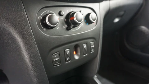 Dacia Sandero Stepway Comfort TCE 66kW (90CV) - 18