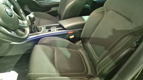 Renault Megane BERLINA CON PORTÓN 1.3 TCE ZEN 103KW 140 5P