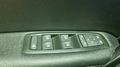 Renault Megane BERLINA CON PORTÓN 1.3 TCE ZEN 103KW 140 5P