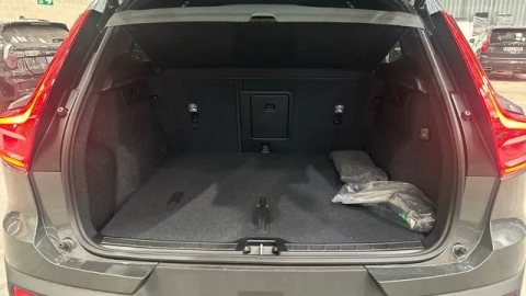 Volvo XC40 B3 G Core Auto 120 kW (163 CV)