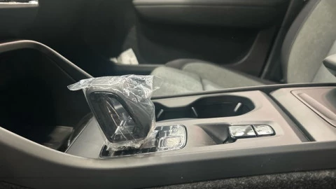 Volvo XC40 B3 G Core Auto 120 kW (163 CV)