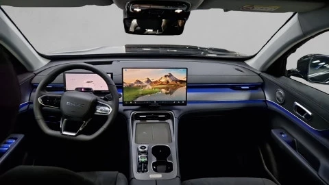 EBRO S800 1.5 TGDI PHEV Luxury E-CVT