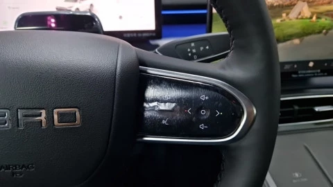 EBRO S800 1.5 TGDI PHEV Luxury E-CVT