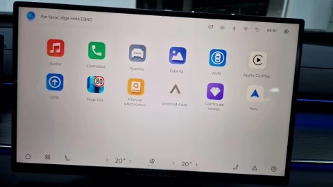 EBRO S800 1.5 TGDI PHEV Luxury E-CVT