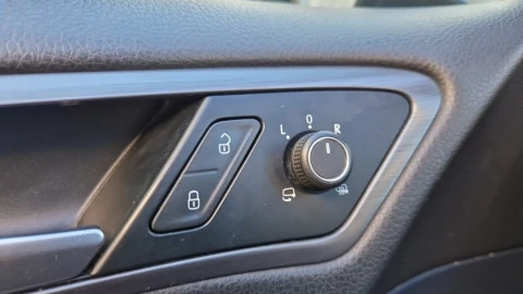 Volkswagen Golf Advance 2.0 TDI 110kW (150CV) DSG