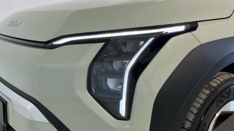 Kia EV3 Earth Standard Range