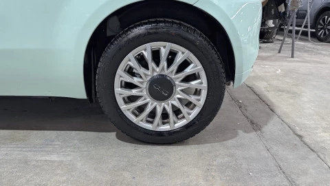 Fiat 500 Lounge 1.2 8v 51KW (69 CV)