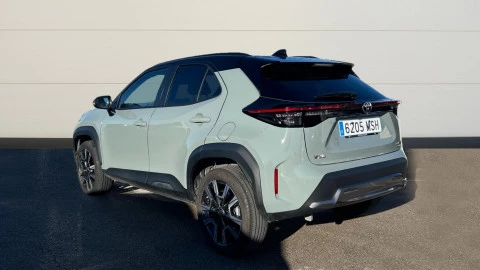 Toyota Yaris Cross 1.5 130H Premiere Edition