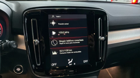 Volvo XC40 T4 PHEV Recharge Core Auto 155 kW (211 CV)