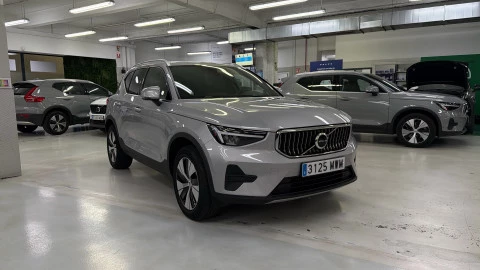 Volvo XC40 T4 PHEV Recharge Core Auto 155 kW (211 CV)