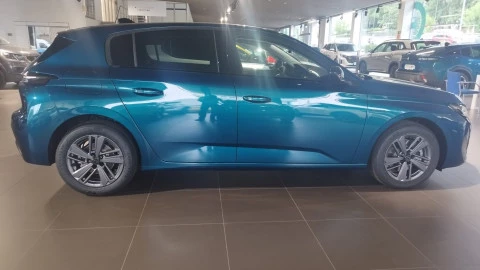 Peugeot 308 5P Style Hybrid 136 e-DCS6