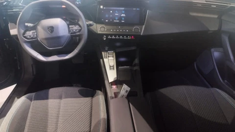 Peugeot 308 5P Style Hybrid 136 e-DCS6