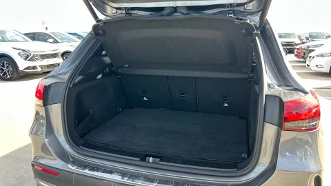 Mercedes-Benz GLA GLA 200 D