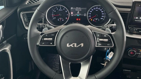 Kia Ceed 1.5 MHEV 103kW (140CV) Tech DCT